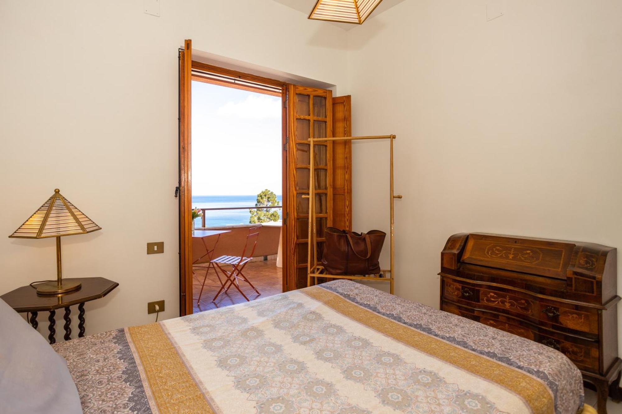 Villa Nel Verde Sul Mare, Mondello, Palerme Extérieur photo